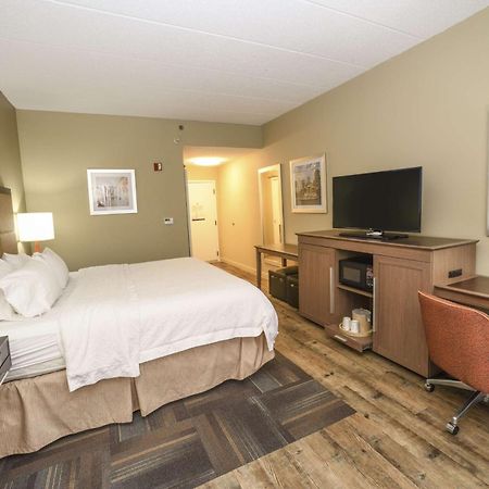 Hampton Inn Cincinnati Eastgate Exterior photo